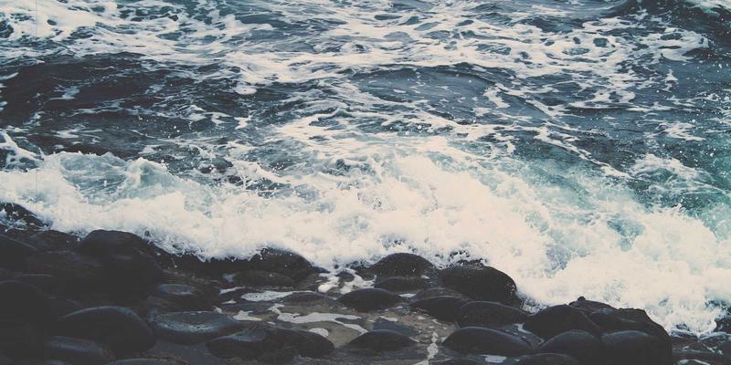 星链启航：解码Starlink与Kuiper的LEO卫星网络架构与地面站集成之道